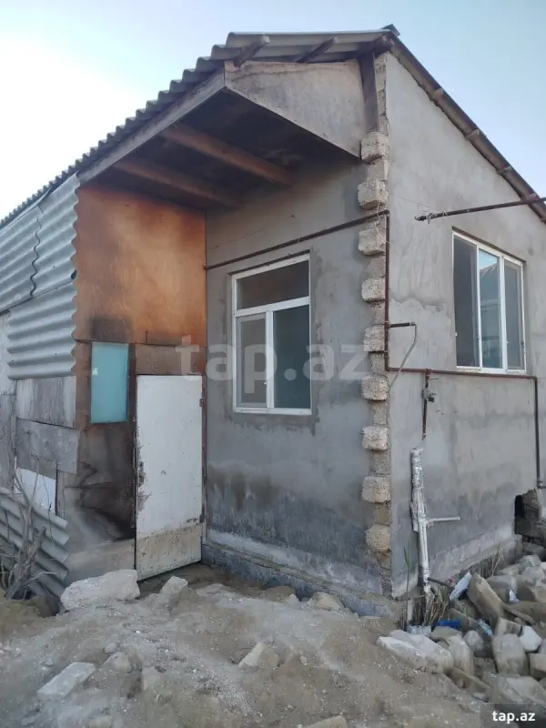Satılır 2 otaqlı həyət evi 45 m²