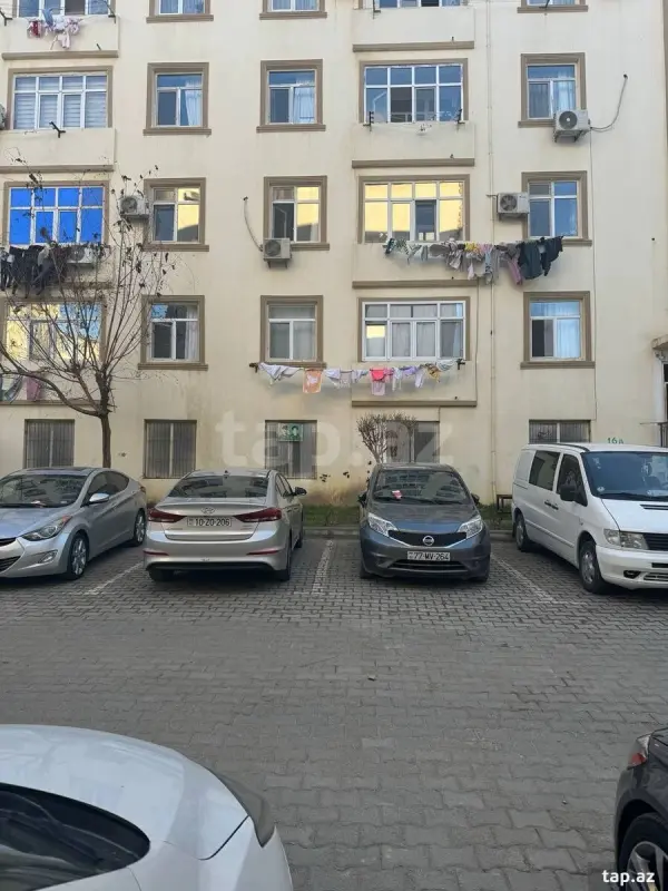 Satılır 3 otaqlı yeni tikili 60 m²