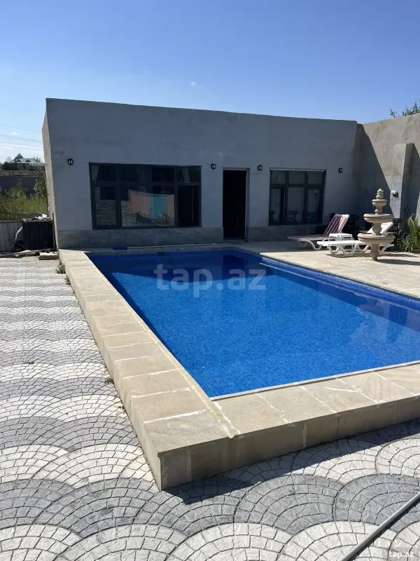 Kirayə verilir 4 otaqlı həyət evi 200 m²