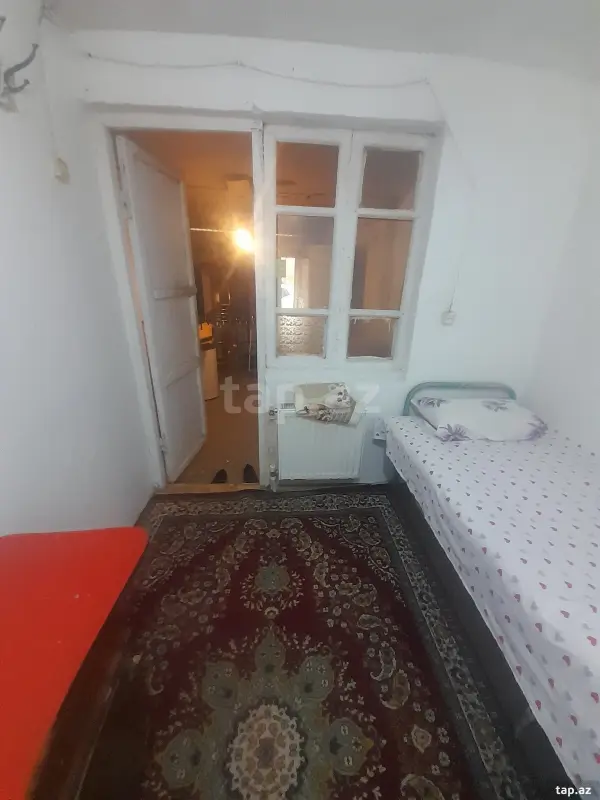 Kirayə verilir 1 otaqlı həyət evi 50 m²