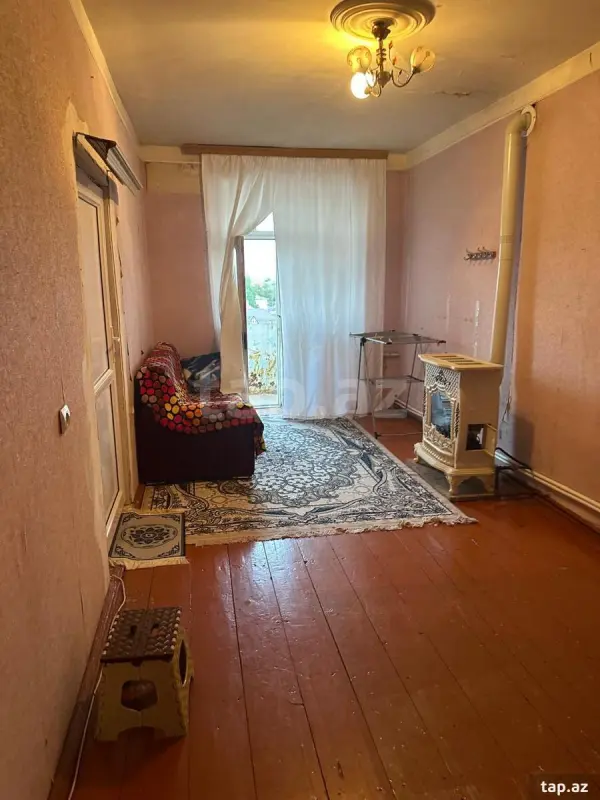 Satılır 4 otaqlı mənzil 87 m²