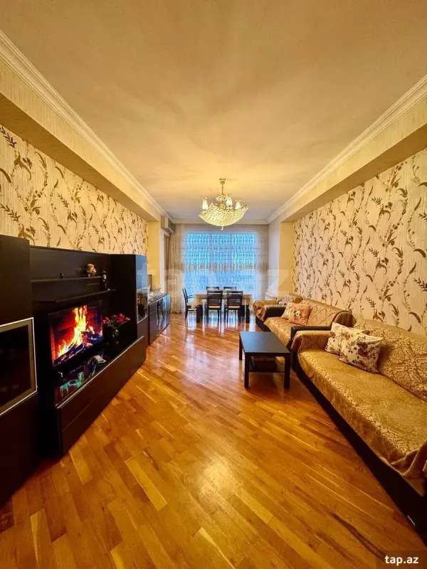 Satılır 3 otaqlı yeni tikili 125 m²