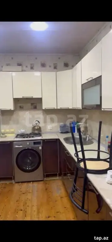 Kirayə verilir 4 otaqlı yeni tikili 100 m²