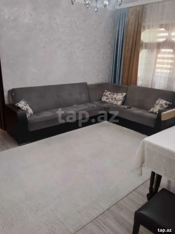 Satılır 4 otaqlı mənzil 90 m²