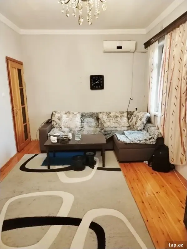 Kirayə verilir 2 otaqlı mənzil 35 m²