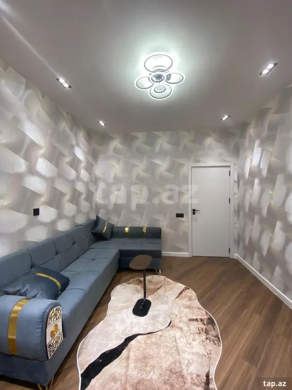 Satılır 2 otaqlı yeni tikili 30 m²