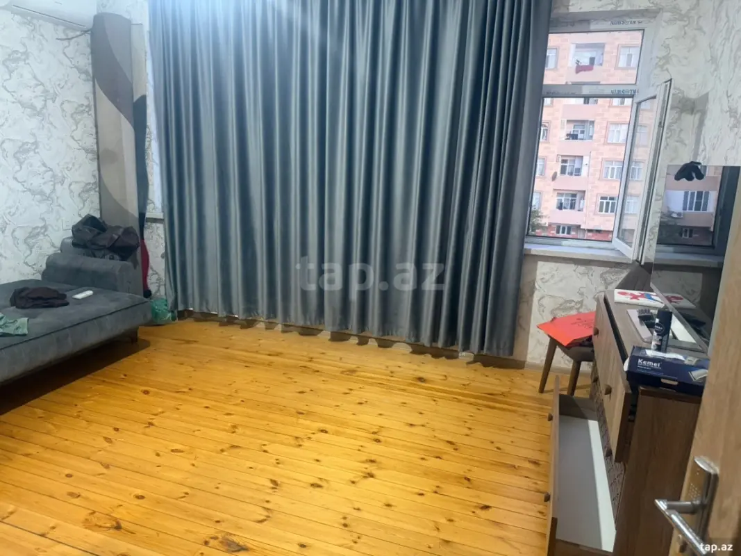 Kirayə verilir 2 otaqlı yeni tikili 120 m²