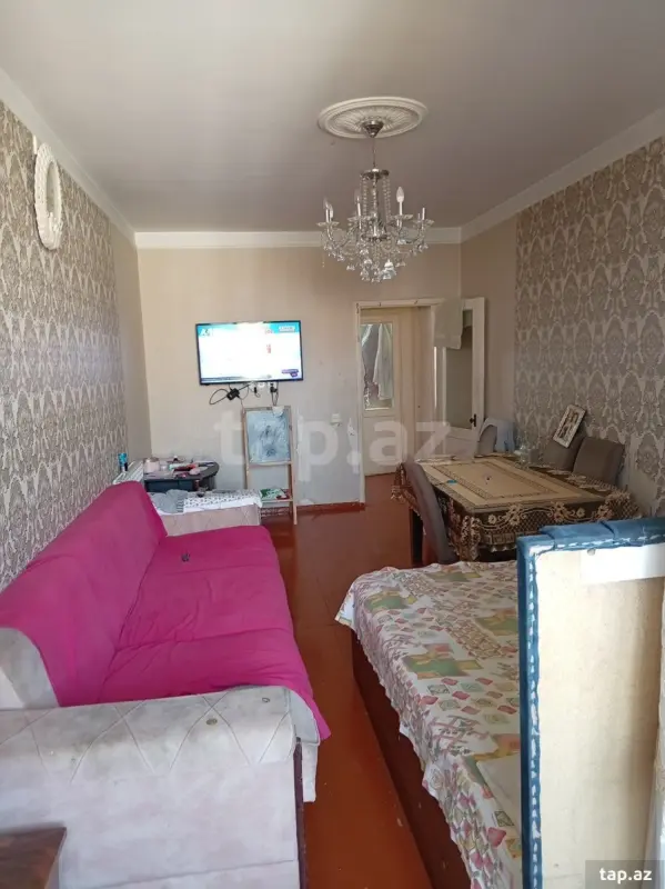 Satılır 2 otaqlı mənzil 52.4 m²
