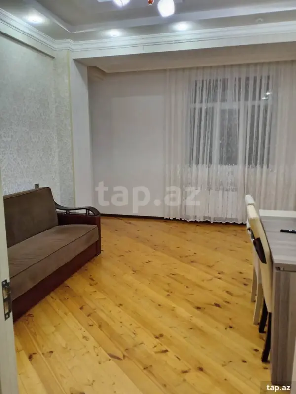 Satılır 2 otaqlı yeni tikili 75 m²