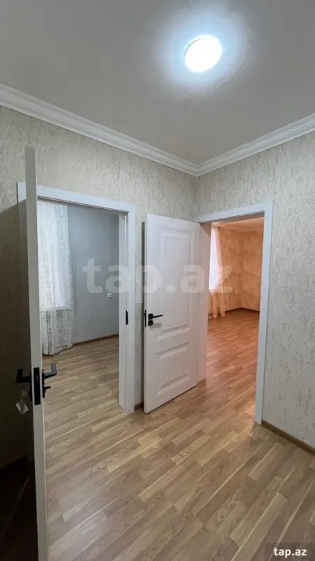 Satılır 2 otaqlı mənzil 42 m²
