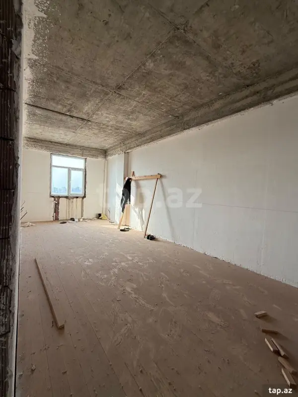 Satılır 2 otaqlı yeni tikili 81.5 m²