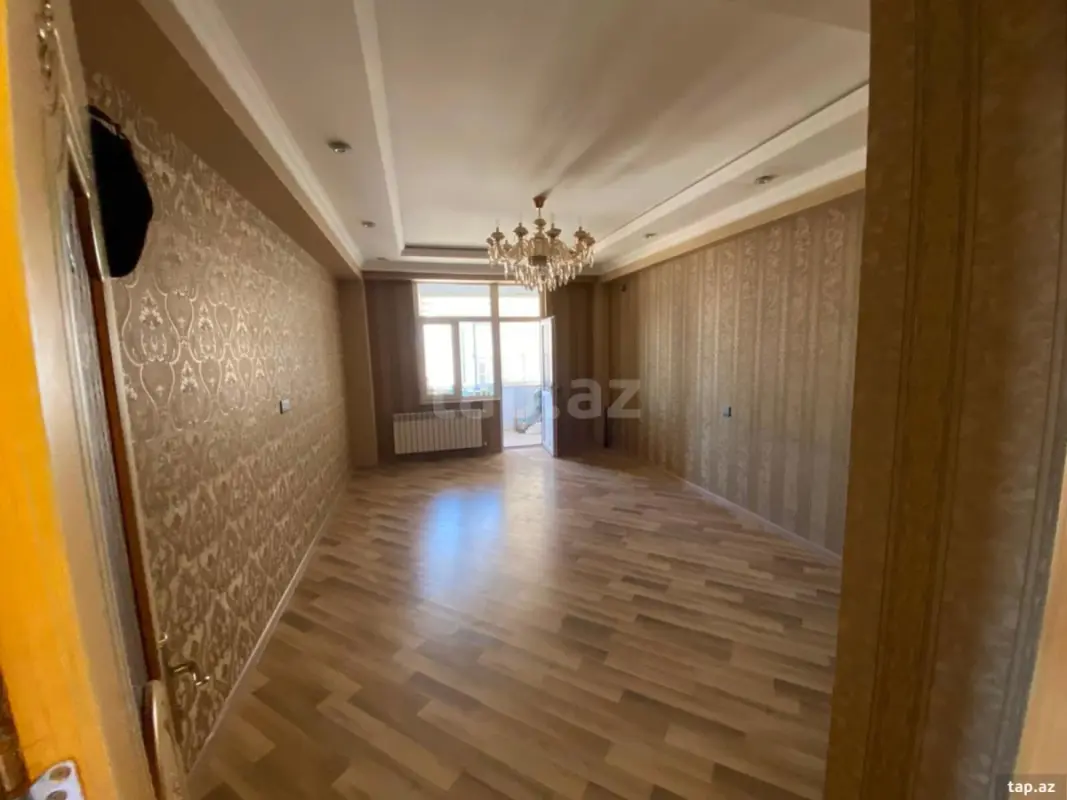 Satılır 3 otaqlı yeni tikili 106 m²