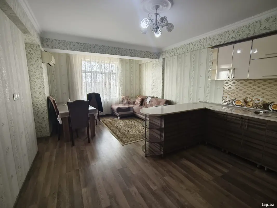 Kirayə verilir 3 otaqlı yeni tikili 90 m²