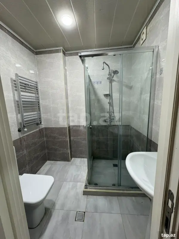Kirayə verilir 2 otaqlı yeni tikili 60 m²