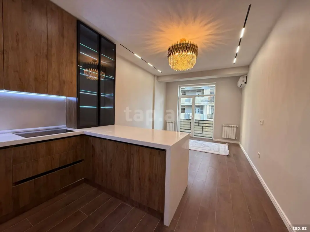 Satılır 3 otaqlı yeni tikili 77 m²