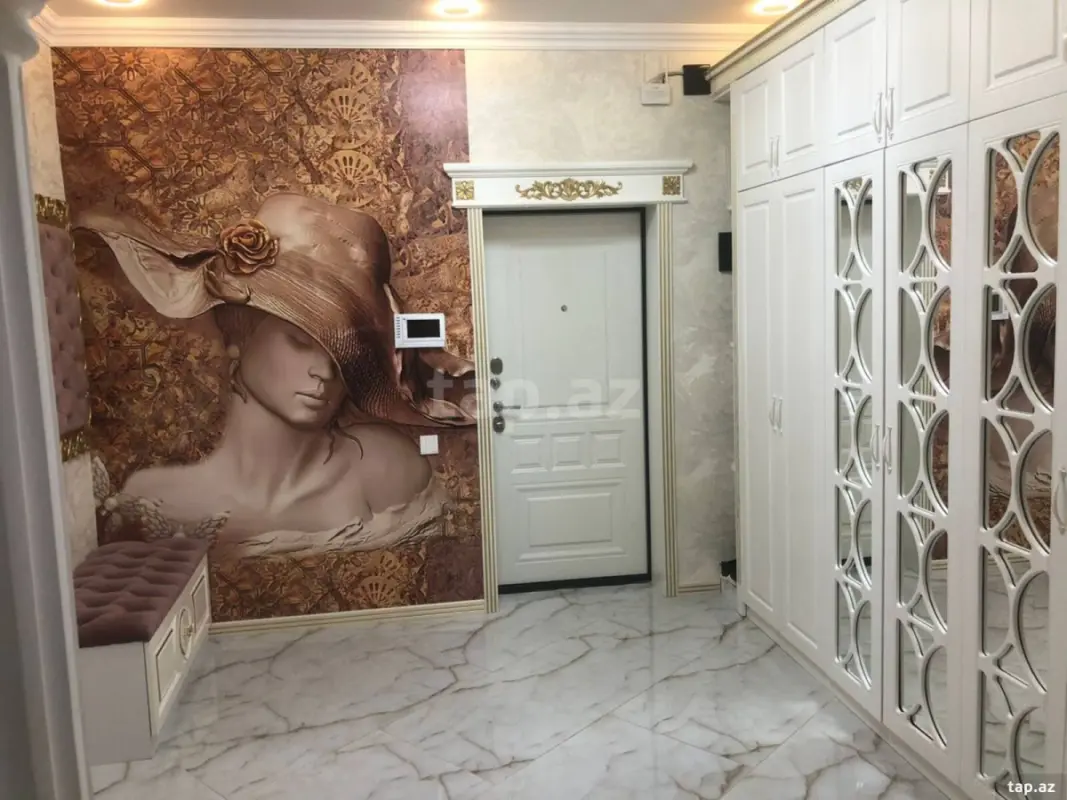 Satılır 2 otaqlı yeni tikili 80 m²