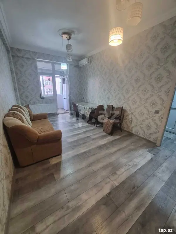 Kirayə verilir 2 otaqlı yeni tikili 65 m²