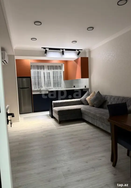 Kirayə verilir 3 otaqlı yeni tikili 63 m²