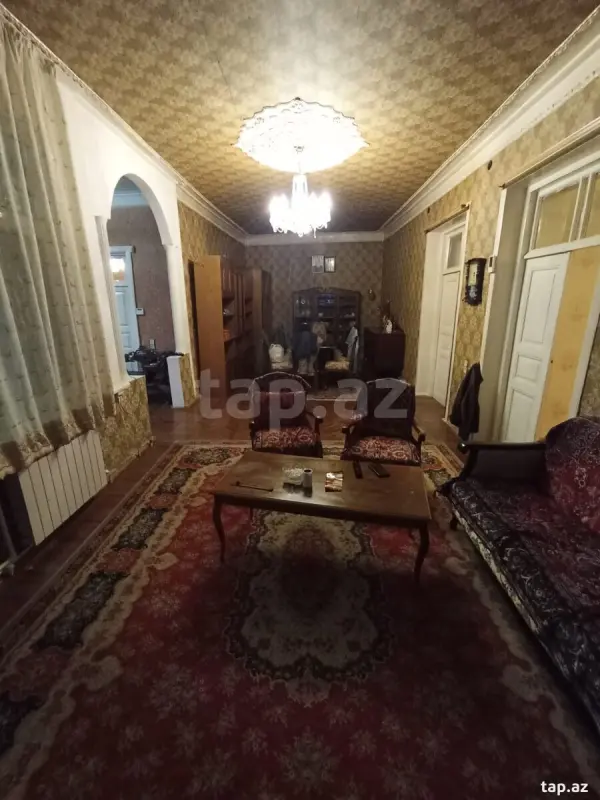 Satılır 4 otaqlı həyət evi 100 m²