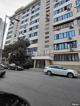Satılır 3 otaqlı mənzil 100 m² — Bakı 3 otaq 100.00 m²