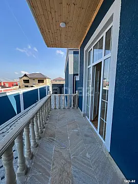 Satılır 3 otaqlı həyət evi 110 m² — Bakı 3 otaq 110.00 m²