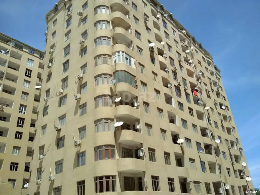 Satılır 2 otaqlı yeni tikili 96 m²