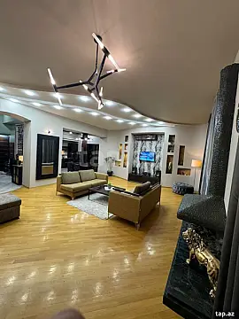 Kirayə verilir 4 otaqlı mənzil 140 m² — Bakı, Nizami 4 otaq 140.00 m²
