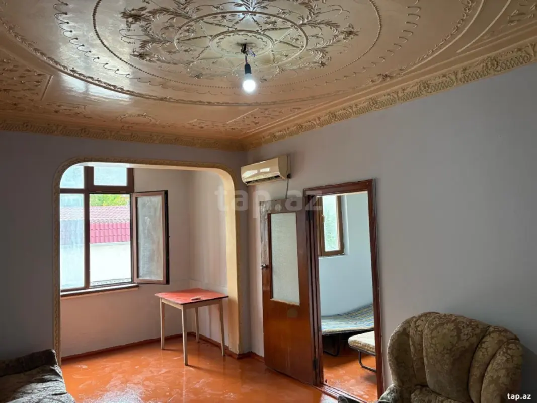 Kirayə verilir 2 otaqlı mənzil 33 m²