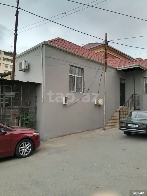 Satılır 2 otaqlı həyət evi 70 m²