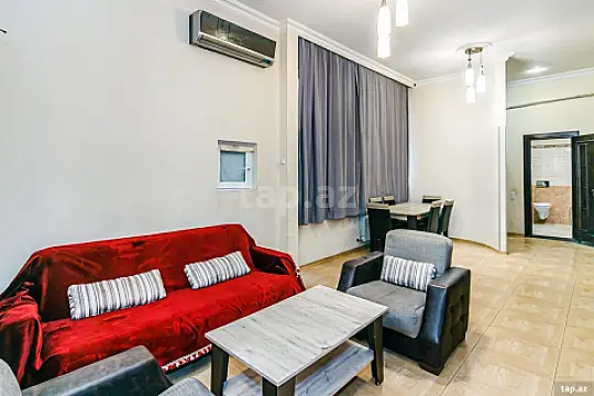 Kirayə verilir 4 otaqlı mənzil 110 m² — Bakı, Nizami 4 otaq 110.00 m²