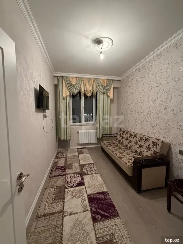 Kirayə verilir 2 otaqlı yeni tikili 75 m²
