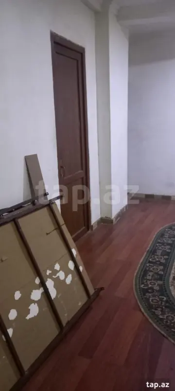 Kirayə verilir 6 otaqlı mənzil 200 m²