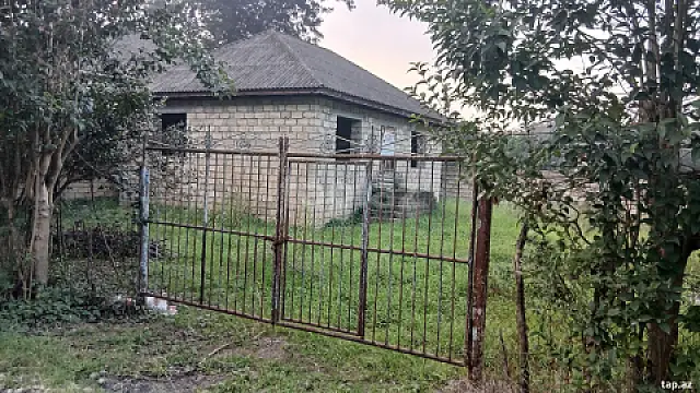 Satılır torpaq sahəsi — Astara