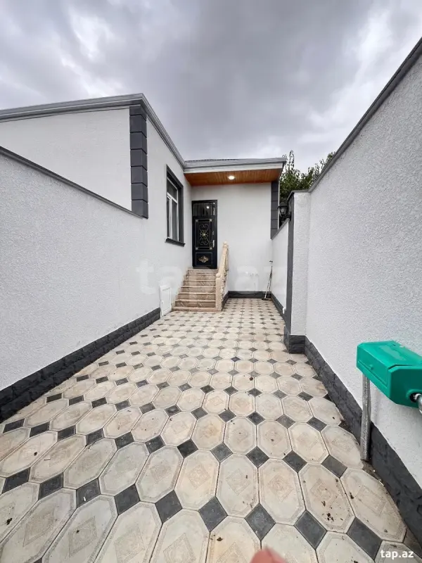 Satılır 2 otaqlı həyət evi 60 m²