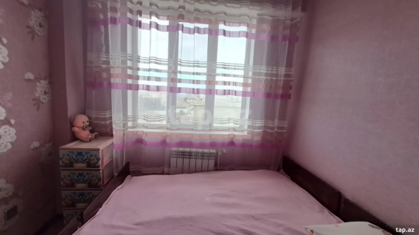 Kirayə verilir 2 otaqlı yeni tikili 70 m²
