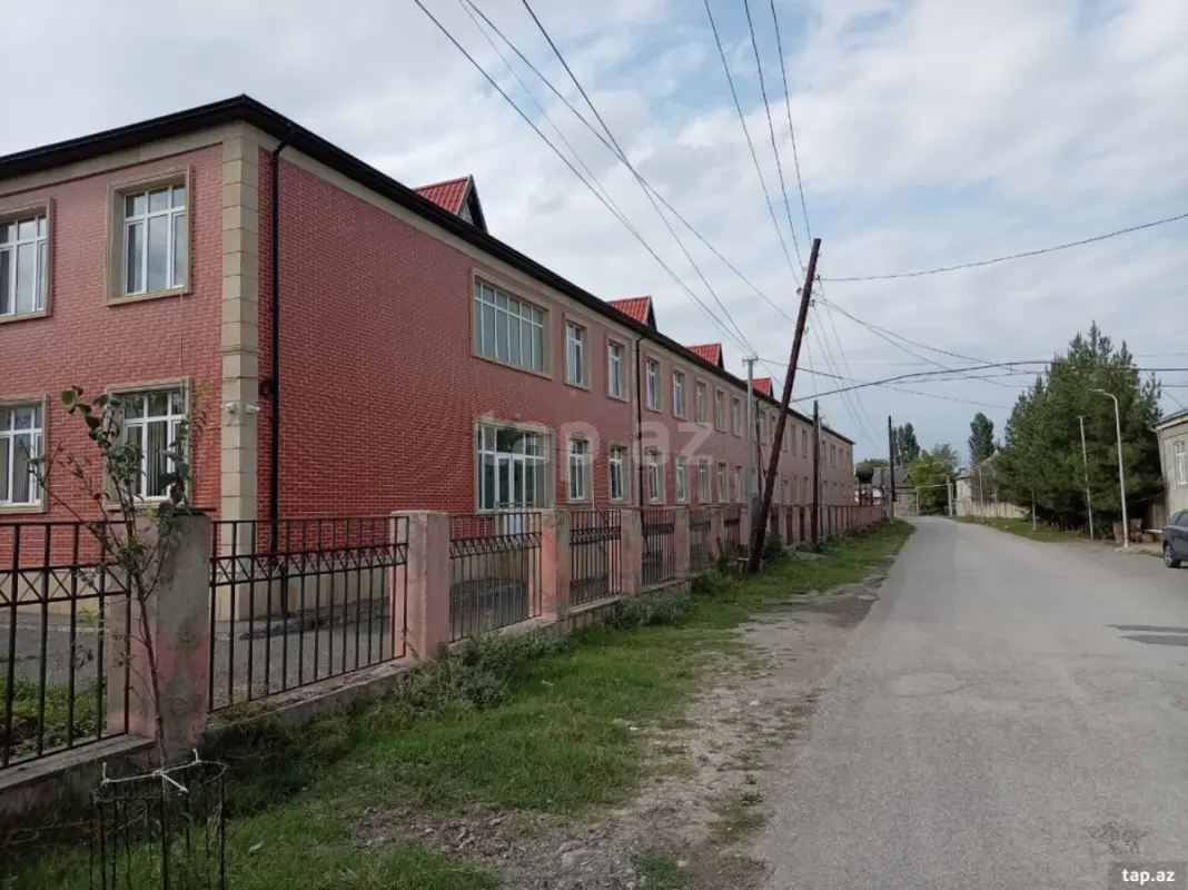 Kirayə verilir 4 otaqlı həyət evi 80 m²