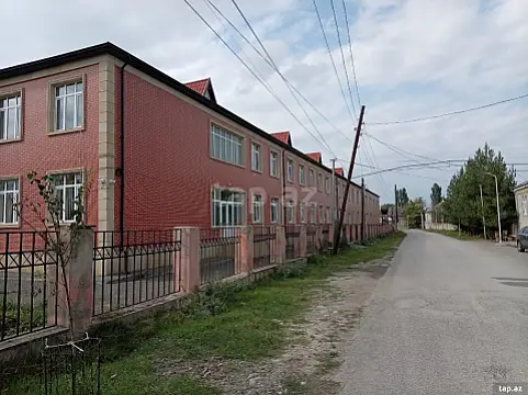 Kirayə verilir 4 otaqlı həyət evi 80 m² — Quba 4 otaq 80.00 m²