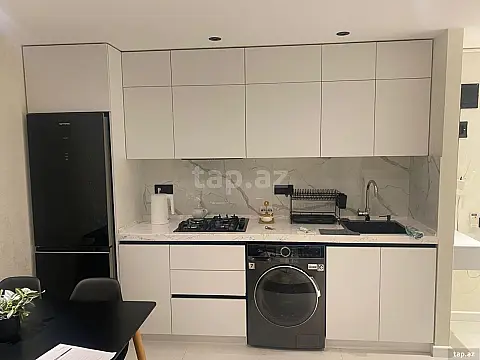 Kirayə verilir 2 otaqlı mənzil 60 m² — Bakı 2 otaq 60.00 m²