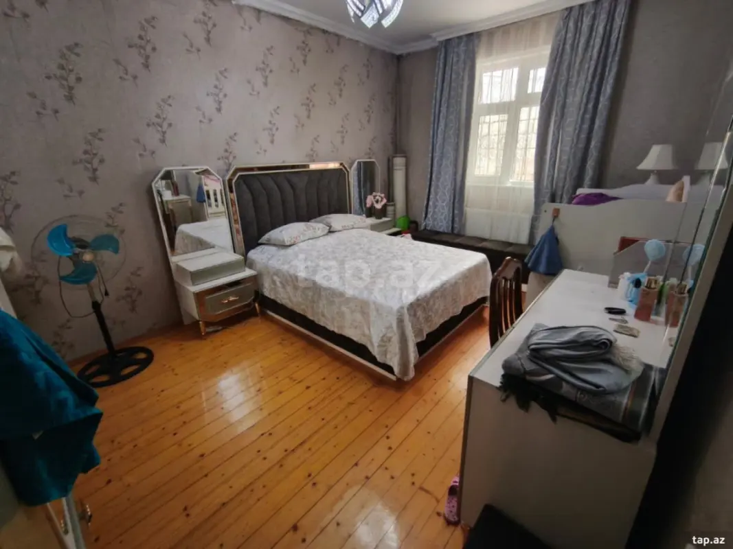 Satılır 3 otaqlı həyət evi 130 m²