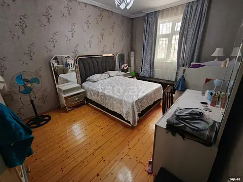 Satılır 3 otaqlı həyət evi 130 m² — Bakı, Badamdar 3 otaq 130.00 m²