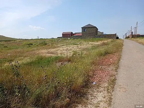 Satılır torpaq sahəsi — Bakı