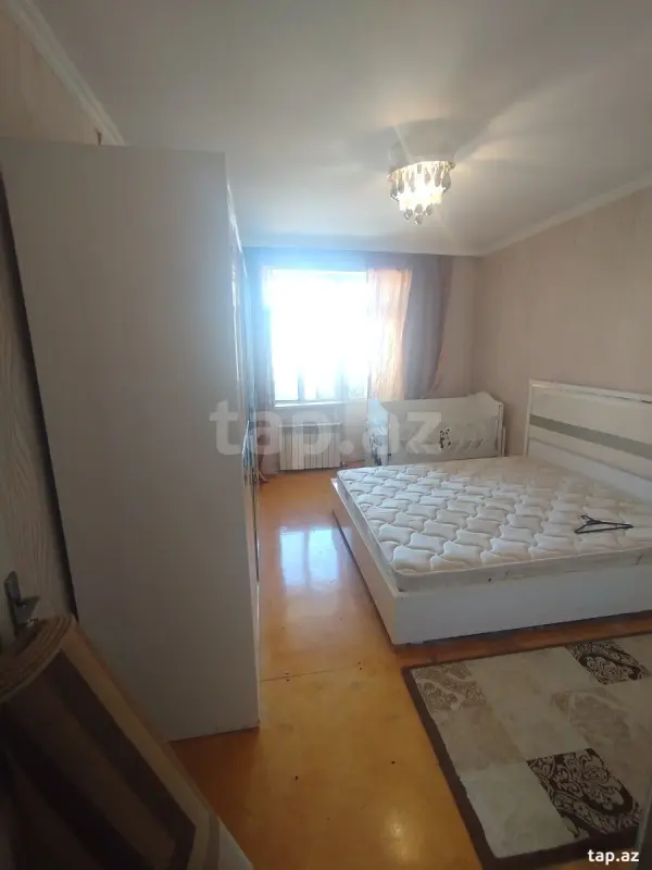 Kirayə verilir 2 otaqlı yeni tikili 72 m²