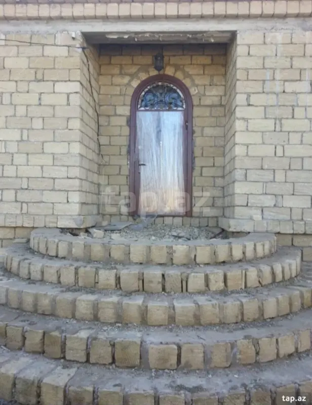Satılır 5 otaqlı həyət evi 100 m²