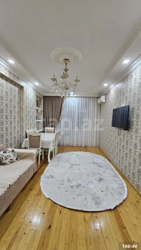 Satılır 2 otaqlı yeni tikili 60 m²