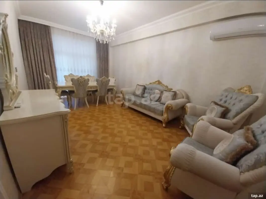 Satılır 3 otaqlı yeni tikili 93.5 m²