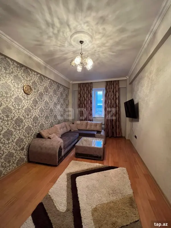 Kirayə verilir 1 otaqlı yeni tikili 42 m²