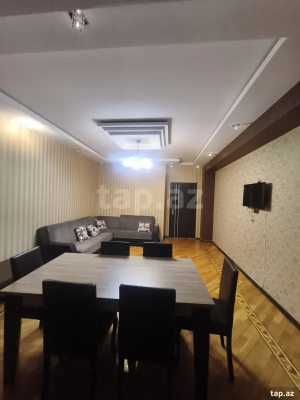 Kirayə verilir 2 otaqlı yeni tikili 65 m²
