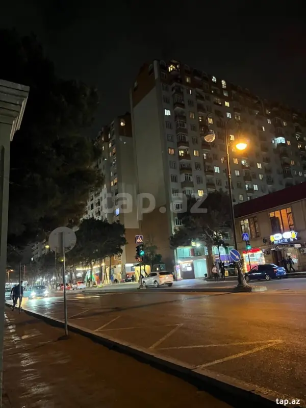 Satılır 1 otaqlı yeni tikili 42 m²
