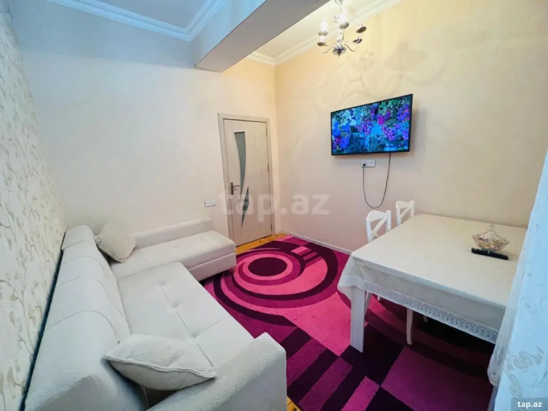 Satılır 2 otaqlı yeni tikili 60 m²