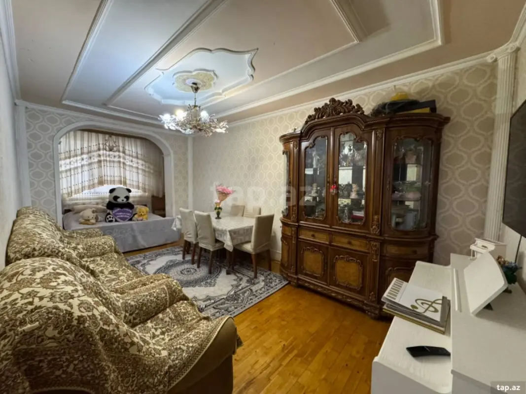 Satılır 3 otaqlı yeni tikili 75 m²